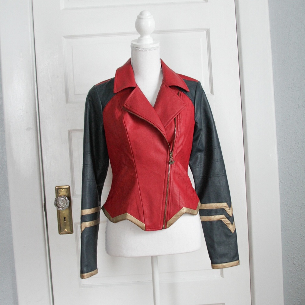 NWT Wonder Woman Limited Edition Jacket